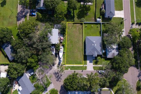 Terreno en venta en Saint Petersburg, Florida № 1368198 - foto 12