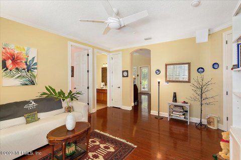 House in Jacksonville, Florida 4 bedrooms, 357.3 sq.m. № 812587 - photo 20