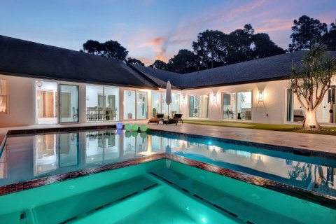 Casa en venta en West Palm Beach, Florida, 6 dormitorios, 431.16 m2 № 1100083 - foto 9
