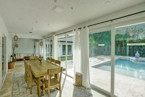 Casa en venta en West Palm Beach, Florida, 6 dormitorios, 431.16 m2 № 1100083 - foto 17