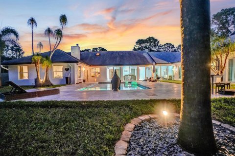 Casa en venta en West Palm Beach, Florida, 6 dormitorios, 431.16 m2 № 1100083 - foto 10