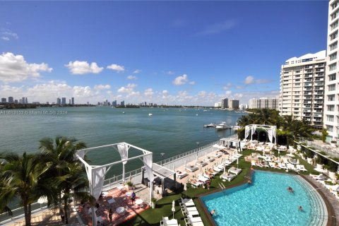 Condominio en venta en Miami Beach, Florida, 2 dormitorios, 101.08 m2 № 1235112 - foto 28