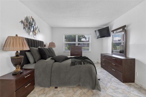 Condominio en venta en Sunrise, Florida, 1 dormitorio, 78.97 m2 № 1080868 - foto 23