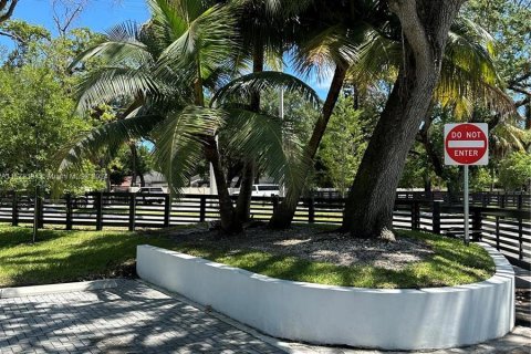 Touwnhouse à vendre à Dania Beach, Floride: 3 chambres, 148.64 m2 № 1141904 - photo 6
