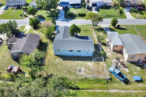 House in Lake Wales, Florida 3 bedrooms, 97.55 sq.m. № 1398006 - photo 21