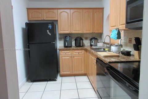 Condominio en venta en Miami, Florida, 2 dormitorios, 89.65 m2 № 1395262 - foto 2