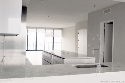 Condominio en venta en Aventura, Florida, 4 dormitorios, 335.66 m2 № 10891 - foto 4