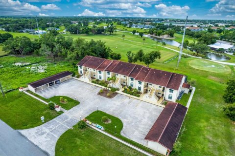 Copropriété à vendre à Punta Gorda, Floride: 2 chambres, 97.55 m2 № 1283643 - photo 2