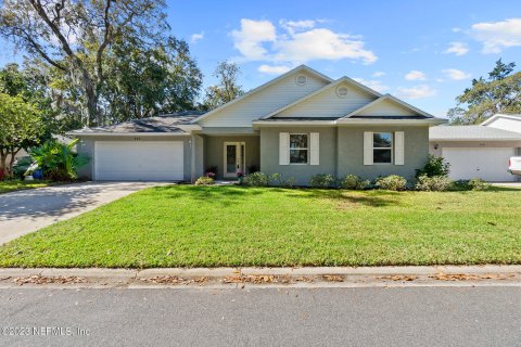 Villa ou maison à vendre à Saint Augustine, Floride: 3 chambres, 125.7 m2 № 818116 - photo 1