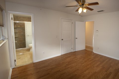 Casa en venta en Jacksonville, Florida, 3 dormitorios, 184.5 m2 № 818155 - foto 16