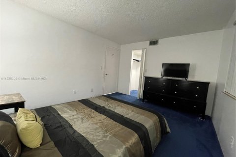 Condominio en venta en Dania Beach, Florida, 2 dormitorios, 110.55 m2 № 983350 - foto 18
