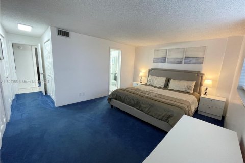 Copropriété à vendre à Dania Beach, Floride: 2 chambres, 110.55 m2 № 983350 - photo 13