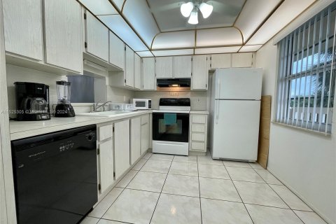 Condominio en venta en Dania Beach, Florida, 2 dormitorios, 110.55 m2 № 983350 - foto 23