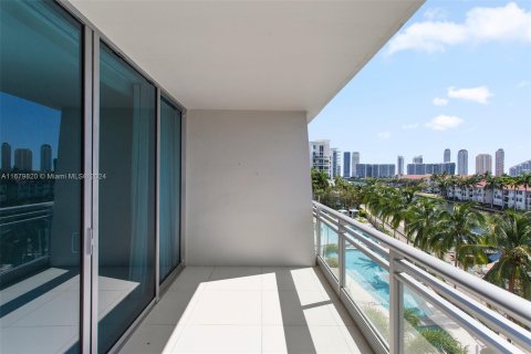 Condo in Aventura, Florida, 2 bedrooms  № 1415426 - photo 12