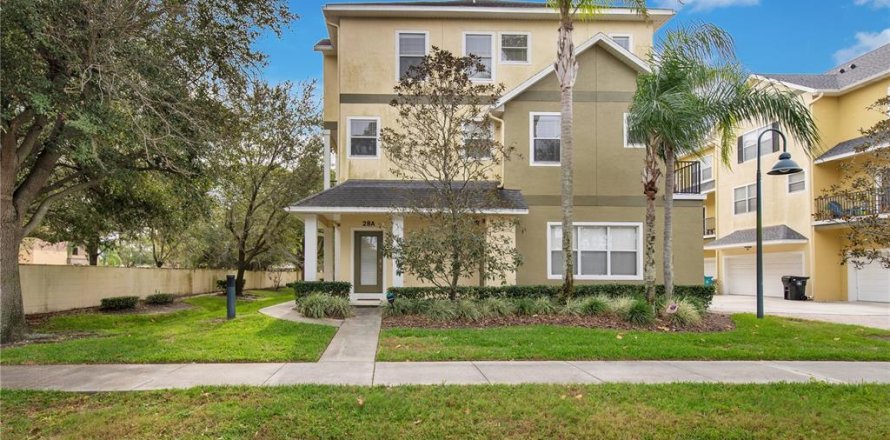 Townhouse in Orlando, Florida 3 bedrooms, 152.82 sq.m. № 907040