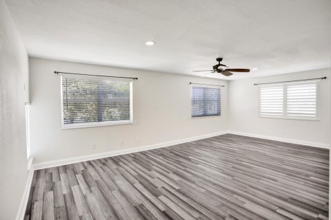 Casa en venta en North Palm Beach, Florida, 4 dormitorios, 301.1 m2 № 648590 - foto 15