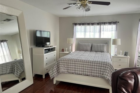 Casa en venta en Cape Coral, Florida, 3 dormitorios, 154.78 m2 № 921010 - foto 6
