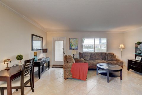 Condominio en venta en Delray Beach, Florida, 1 dormitorio, 67.45 m2 № 1118928 - foto 28