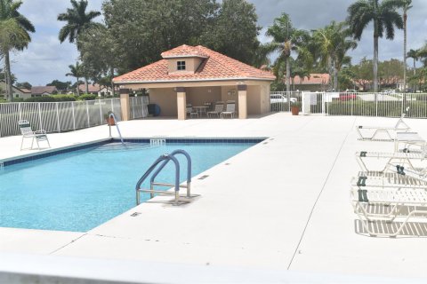 Copropriété à vendre à Boynton Beach, Floride: 2 chambres, 131.46 m2 № 1004935 - photo 4