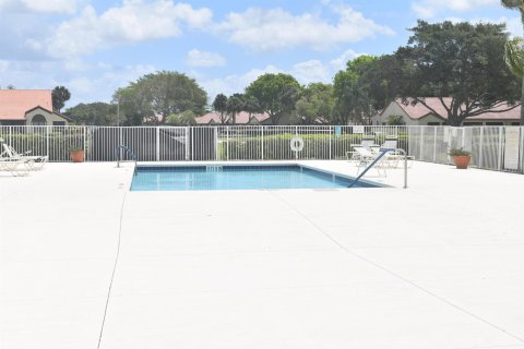 Copropriété à vendre à Boynton Beach, Floride: 2 chambres, 131.46 m2 № 1004935 - photo 6