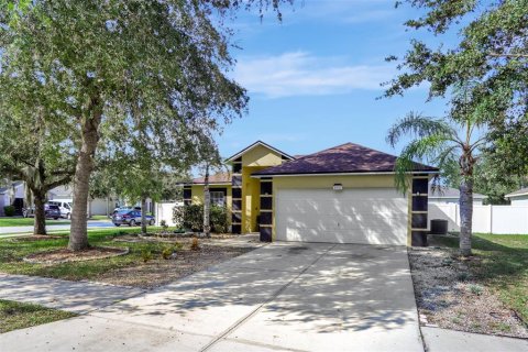 Casa en venta en Leesburg, Florida, 3 dormitorios, 149.76 m2 № 1394213 - foto 1