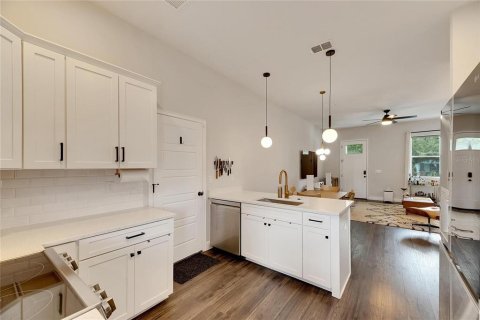 Adosado en venta en Tampa, Florida, 3 dormitorios, 132.29 m2 № 1393953 - foto 21