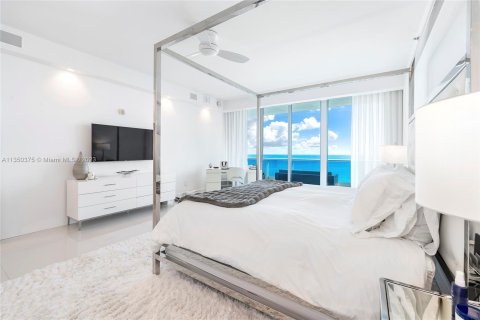 Condo in Miami Beach, Florida, 4 bedrooms  № 350249 - photo 19