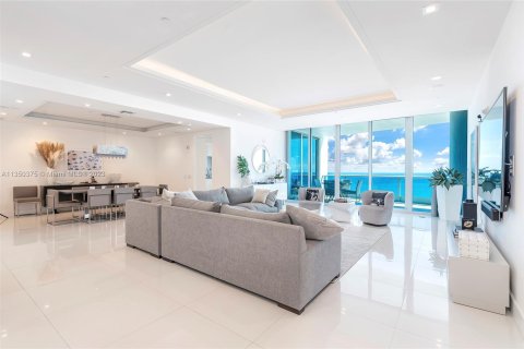 Condo in Miami Beach, Florida, 4 bedrooms  № 350249 - photo 5