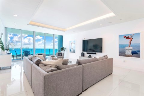 Condo in Miami Beach, Florida, 4 bedrooms  № 350249 - photo 4