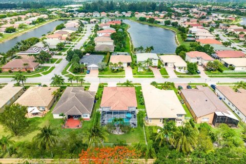 House in Royal Palm Beach, Florida 3 bedrooms, 190.82 sq.m. № 1173230 - photo 30