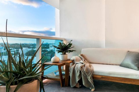 Condominio en alquiler en Miami Beach, Florida, 2 dormitorios, 104.33 m2 № 3622 - foto 16