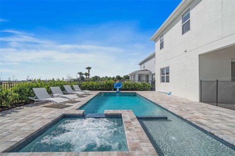 Villa ou maison à vendre à Kissimmee, Floride: 9 chambres, 378.39 m2 № 1251776 - photo 10