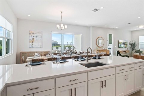 Villa ou maison à vendre à Kissimmee, Floride: 9 chambres, 378.39 m2 № 1251776 - photo 25