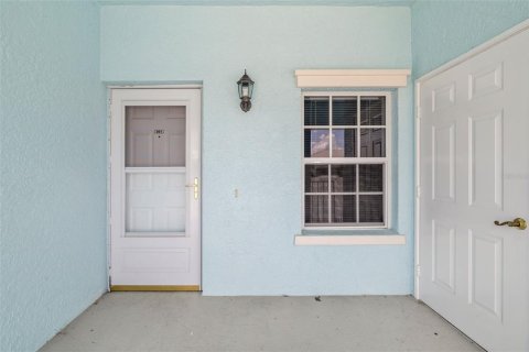 Condo in North Port, Florida, 2 bedrooms  № 1252135 - photo 3