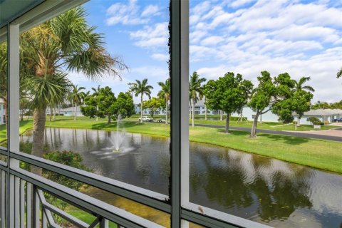 Copropriété à vendre à North Port, Floride: 2 chambres, 108.51 m2 № 1252135 - photo 6