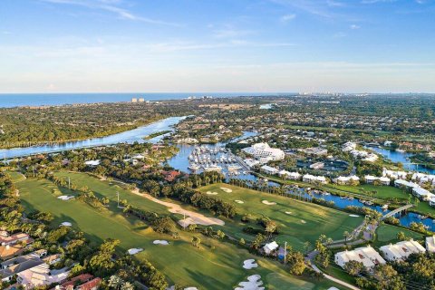 Villa ou maison à vendre à Jupiter, Floride: 5 chambres, 743.03 m2 № 1095491 - photo 28