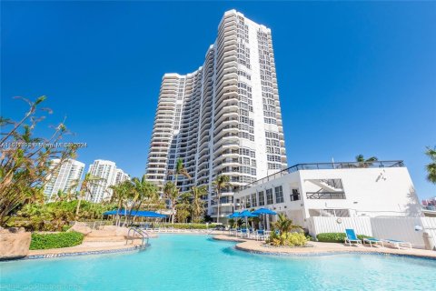 Copropriété à vendre à Aventura, Floride: 2 chambres, 126.81 m2 № 1233601 - photo 30