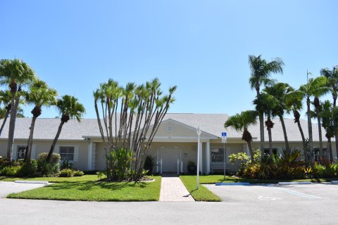 Copropriété à vendre à Vero Beach, Floride: 2 chambres, 112.69 m2 № 732792 - photo 10