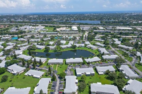 Condo in Delray Beach, Florida, 2 bedrooms  № 732797 - photo 21