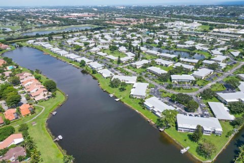 Condo in Delray Beach, Florida, 2 bedrooms  № 732797 - photo 19