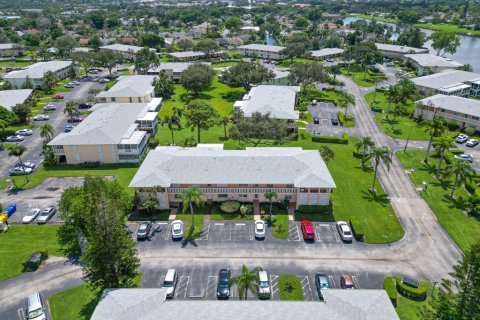 Condo in Delray Beach, Florida, 2 bedrooms  № 732797 - photo 3