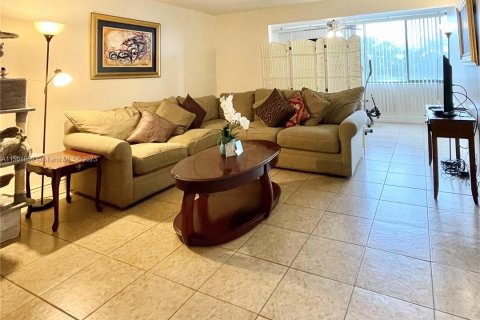 Condominio en venta en North Lauderdale, Florida, 2 dormitorios, 125.42 m2 № 909661 - foto 5