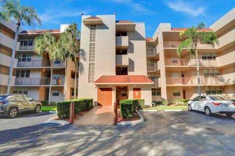 Condominio en alquiler en Davie, Florida, 3 dormitorios, 107.3 m2 № 909573 - foto 3