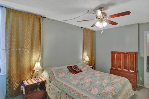 Copropriété à louer à Davie, Floride: 3 chambres, 107.3 m2 № 909573 - photo 24