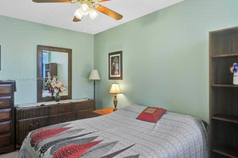 Condo in Davie, Florida, 3 bedrooms  № 909573 - photo 30