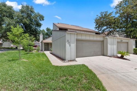 Townhouse in Ormond Beach, Florida 3 bedrooms, 161.19 sq.m. № 1287726 - photo 1