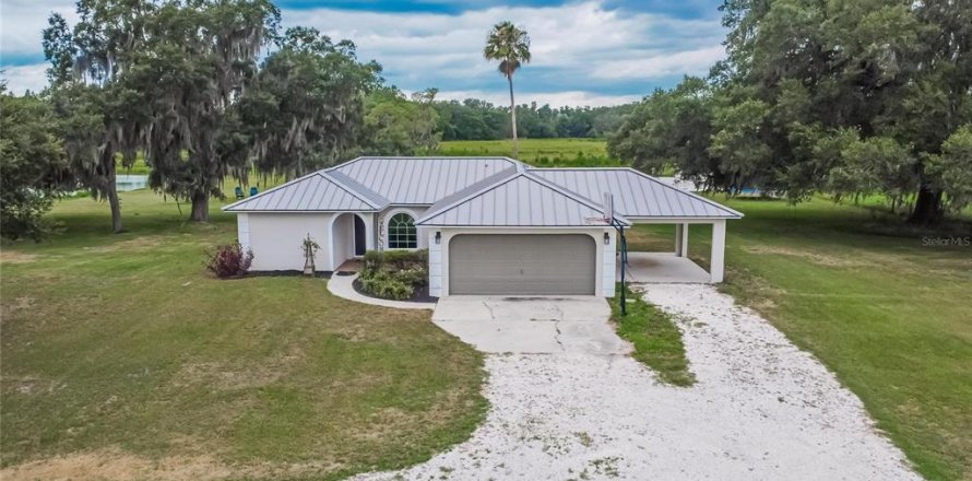 Villa ou maison à Plant City, Floride 3 chambres, 152.36 m2 № 1253146