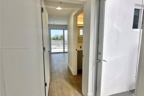 Copropriété à louer à Miami Beach, Floride: 3 chambres, 129.13 m2 № 1368718 - photo 11