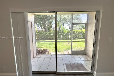 Copropriété à louer à Coral Springs, Floride: 3 chambres, 99.68 m2 № 1368719 - photo 13