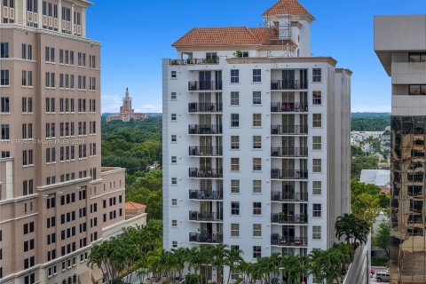 Copropriété à vendre à Coral Gables, Floride: 2 chambres, 97.83 m2 № 1310975 - photo 2